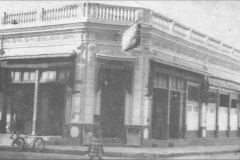 farmacia-clara-chepe-sta-cruz-y-hourruitiner-en-1950